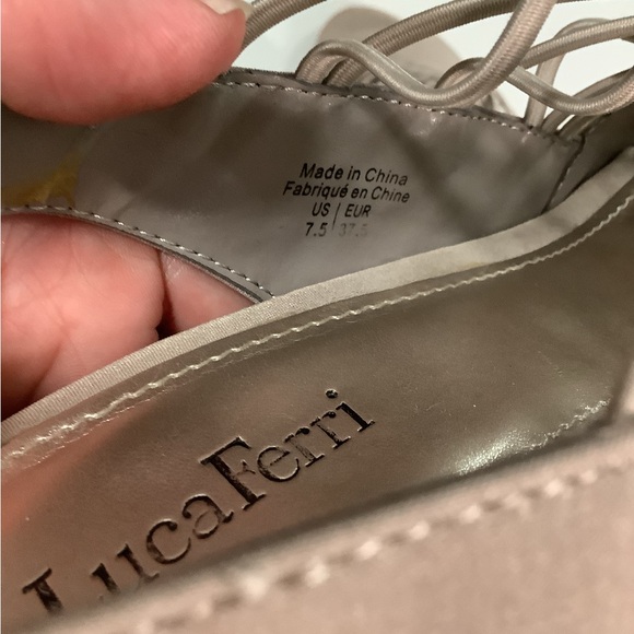 Luca Ferri peep toe sling back heeled sandals - Picture 6 of 10